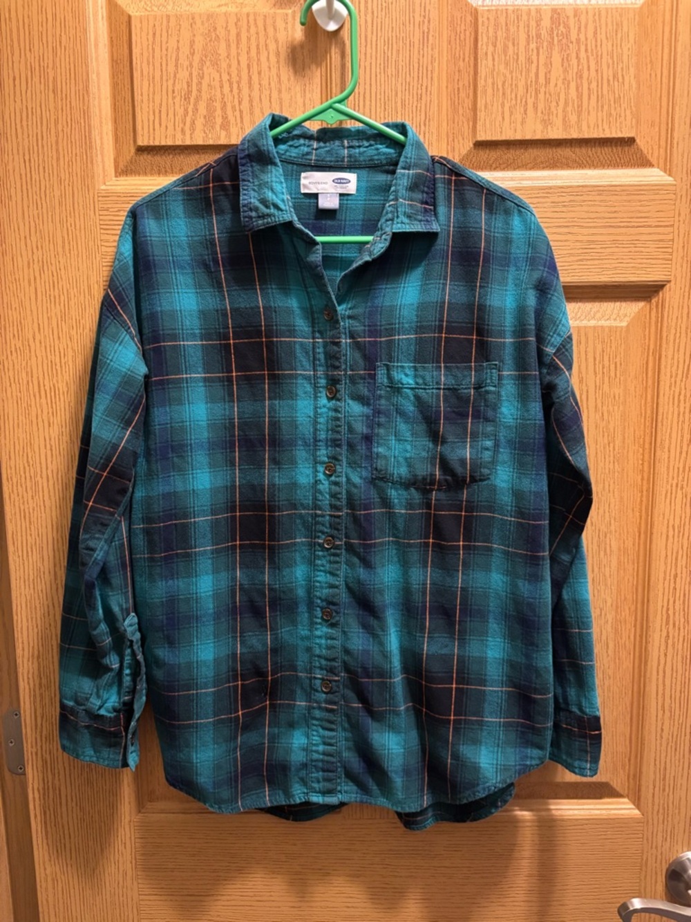 Women’s Plaid Button Down Shirt
